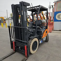 2019 Doosan G25P-7DF Warehouse Forklift