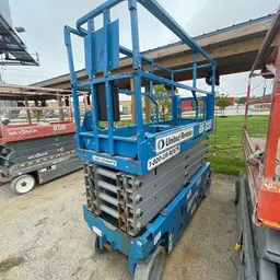 2017 Genie GS-3232 Scissor Lift