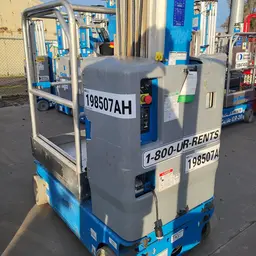 2017 Genie GR-20 Self-Propelled One-Person Lift