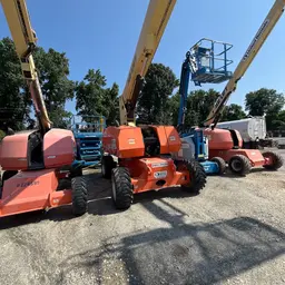 2018 JLG 800S Boom Lift