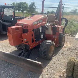 2017 Ditch Witch RT45 Trencher