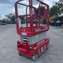 2017 MEC 1330SE Scissor Lift