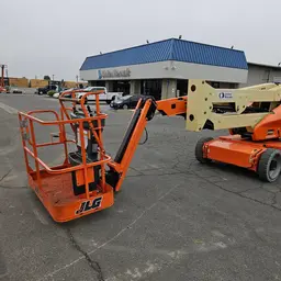 2017 JLG E450AJ Articulating Boom Lift
