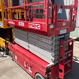 2018 MEC 4046SE Scissor Lift