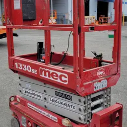 2017 MEC 1330SE Scissor Lift