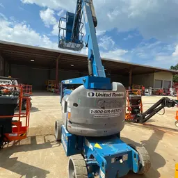 2012 Genie Z-40/23N RJ Articulating Boom Lift