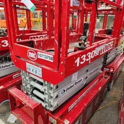 2018 MEC 1330SE Scissor Lift