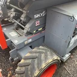 2016 Skyjack SJ6832RT Rough Terrain Scissor Lift