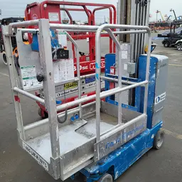 2016 Genie GR-20 Self-Propelled One-Person Lift