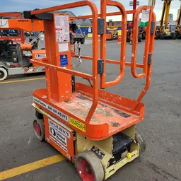 2015 JLG 1230ES Self-Propelled One-Person Lift