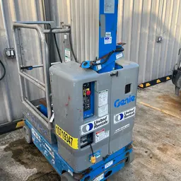 2018 Genie GR-20 Self-Propelled One-Person Lift