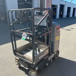 2018 JLG 20MVL Self-Propelled One-Person Lift