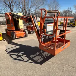2018 JLG E300AJP Articulating Boom Lift