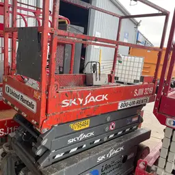 2018 Skyjack SJIII3219 Scissor Lift