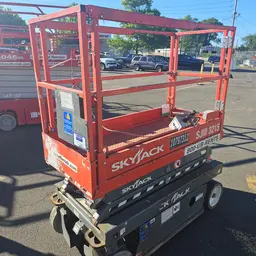 2018 Skyjack SJIII3215 Scissor Lift