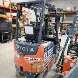 2019 Toyota 8FBCU25 Warehouse Forklift