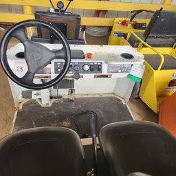 2021 Taylor Dunn B5-440-48 Utility Vehicle