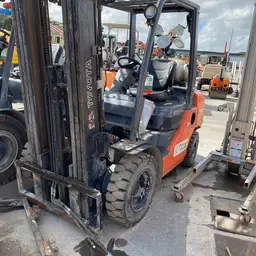 2014 Toyota 8FGU25 Forklift