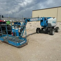 2015 Genie Z-62/40J Articulating Boom Lift