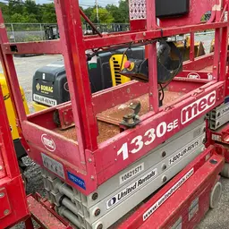 2018 MEC 1330SE Scissor Lift