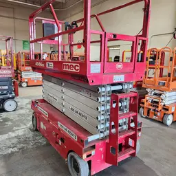 2017 MEC 4046SE Scissor Lift