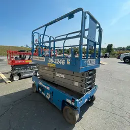 2018 Genie GS-3246 Scissor Lift