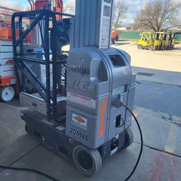2015 JLG 20MVL Self-Propelled One-Person Lift