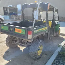 2022 John Deere XUV855M S4 Utility Vehicle