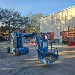 2013 Genie Z-30/20N Articulating Boom Lift