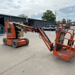 2015 JLG E300AJP Articulating Boom Lift