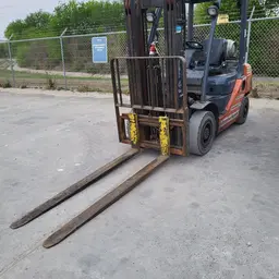 2019 Toyota 8FGU25 Warehouse Forklift