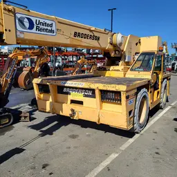 2013 Broderson IC-200-3H