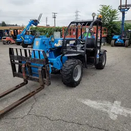 2017 Genie GTH-5519 Forklift