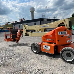 2015 JLG E450AJ Articulating Boom Lift