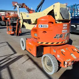2020 JLG E400AJPN Articulating Boom Lift