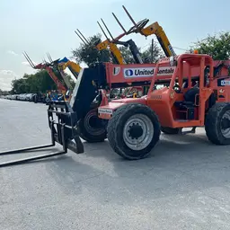 2016 SKYTRAK 8042 Forklift
