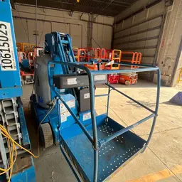 2018 Genie GR-26J Vertical Mast Boom Lift