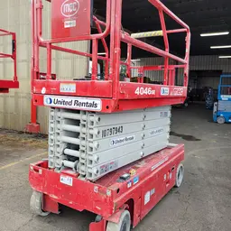 2018 MEC 4046SE Scissor Lift