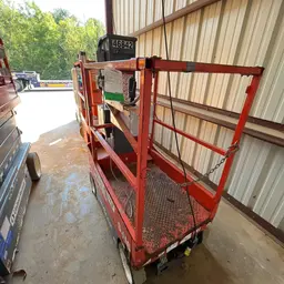 2017 Skyjack SJ16 Self-Propelled One-Person Lift