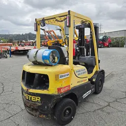 2017 HYSTER H50XT Warehouse Forklift