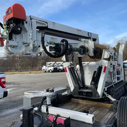 2022 S.D.P. Manufacturing EZ55MLP Digger Derrick