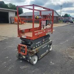 2017 Skyjack SJIII3219 Scissor Lift