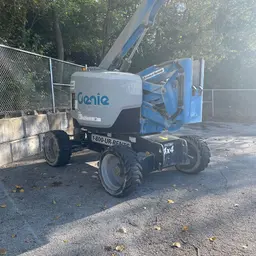 2015 Genie Z-62/40J Articulating Boom Lift