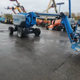 2015 Genie Z-62/40J Articulating Boom Lift