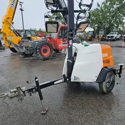 2019 Magnum Pro MLT6SMD Portable Light Tower