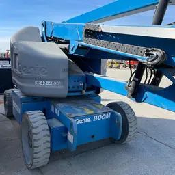 2016 Genie Z-40/23N RJ Articulating Boom Lift