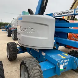 2014 Genie Z-45/25J IC Articulating Boom Lift
