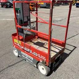 2018 Skyjack SJ16 Self-Propelled One-Person Lift