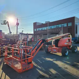 2014 JLG 600AJ Articulating Boom Lift