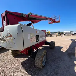 2015 MEC 60JD Boom Lift
